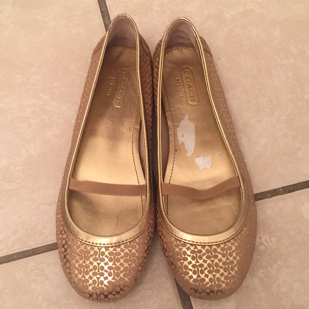 Coach Valeri Gold Logo Ballet Flats